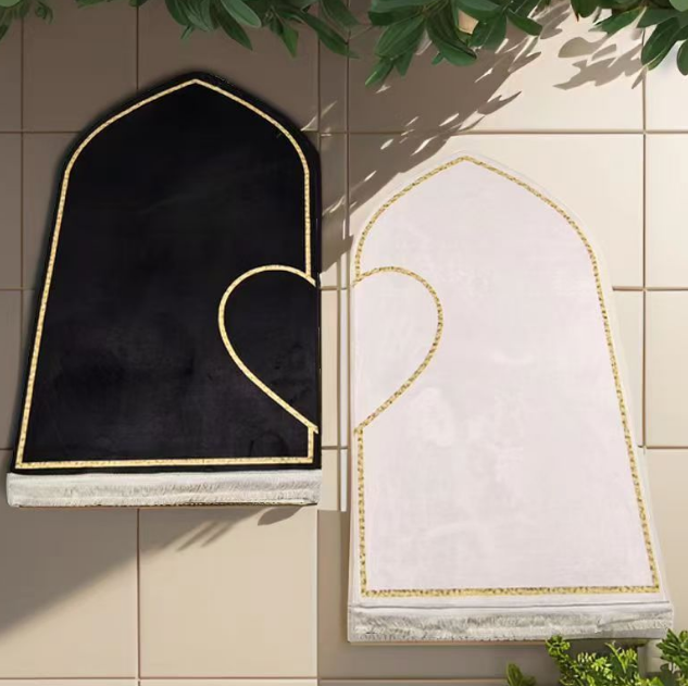 Couple's Prayer Mat Set with Memory Foam, Love-Theme Design for Shared Comfort in Worship