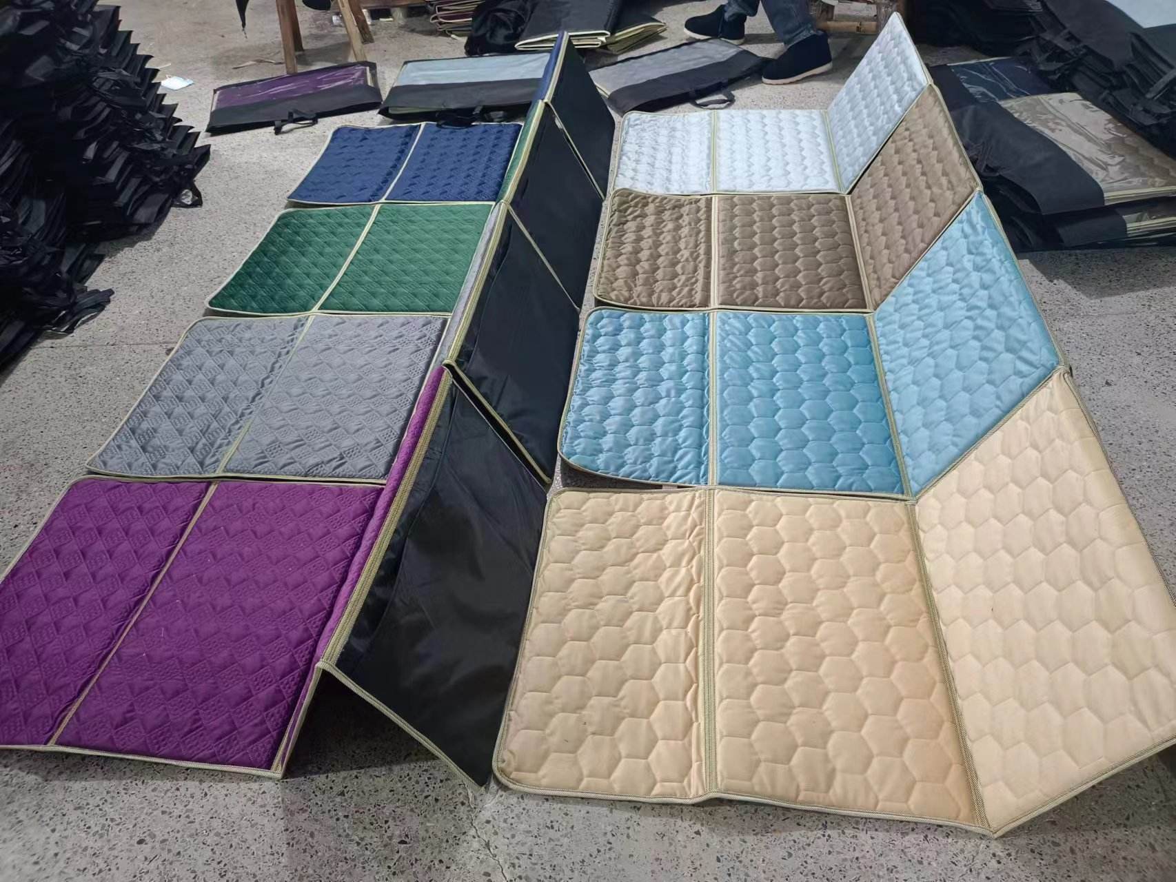 Kids Prayer Gift Set with Sponge Padding, Foldable Travel Mat & Carry Bag for Children