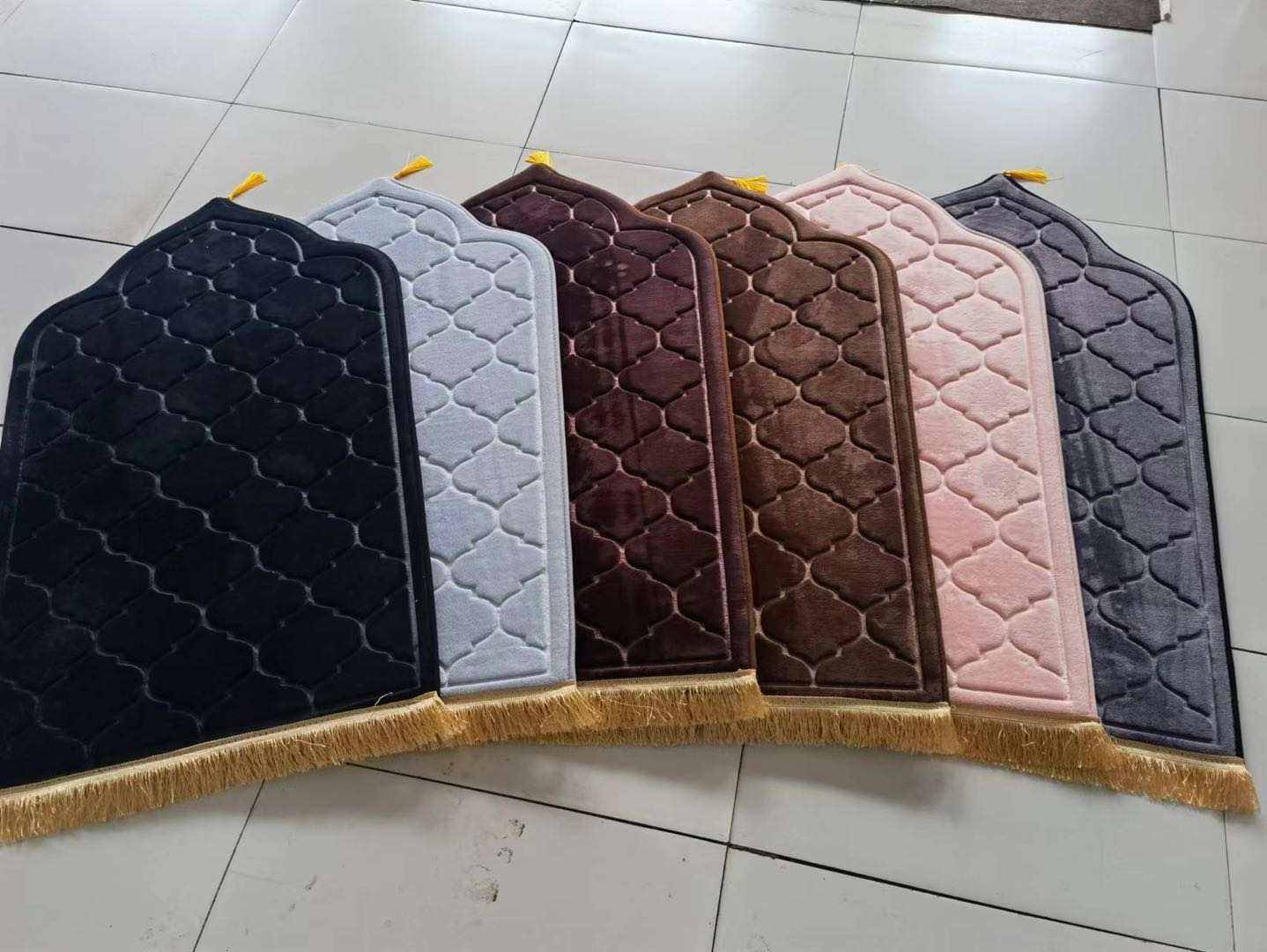 Premium Memory Foam Prayer Mat with Ultra-Soft Flannel Surface - Enhanced Comfort for Muslim Prayers