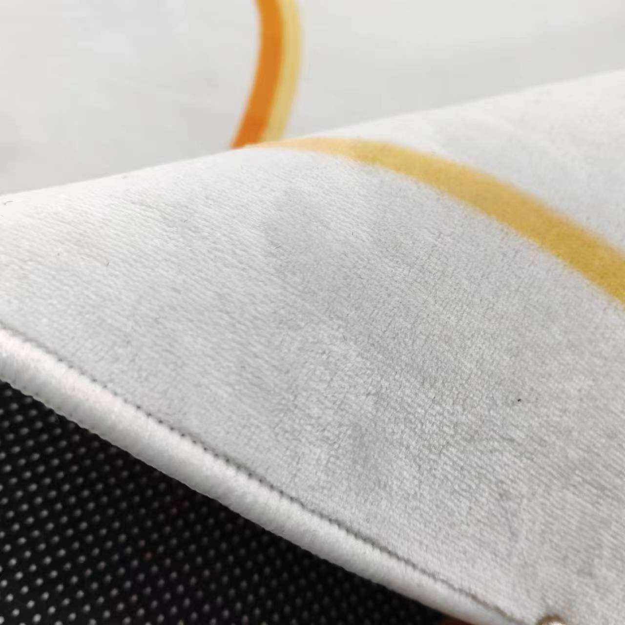 Couple's Prayer Mat Set with Memory Foam, Love-Theme Design for Shared Comfort in Worship